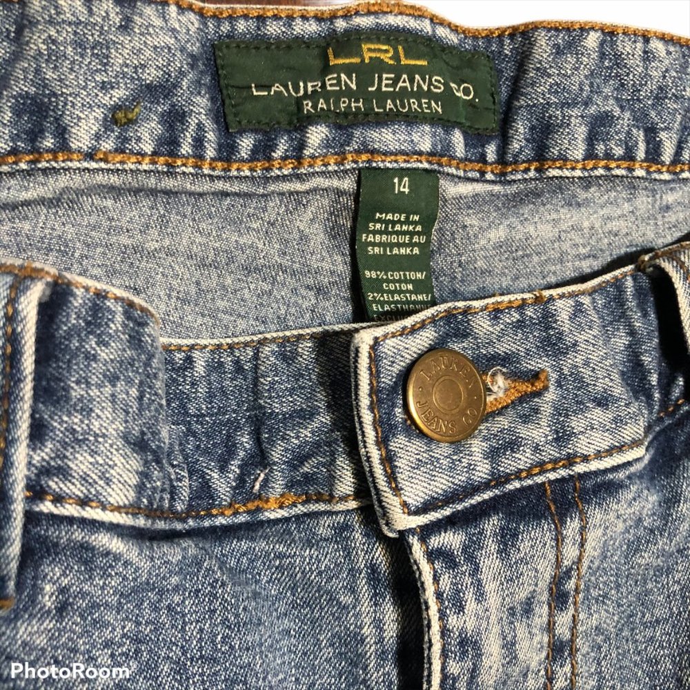 LRL Jeans Co. Wide Leg Distressed Blue Jeans - Picture 4 of 6